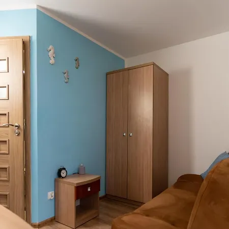 Δωμάτια σε οικογενειακή κατοικία Kejb